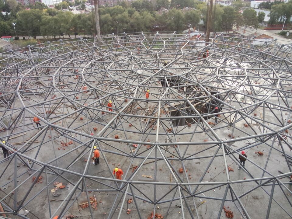 海伦全民健身中心网架